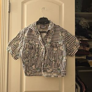 Paris sport club floral striped shirt sz small blue and pink